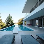 Villa Sunrise - The Twin By Pikhost Široka