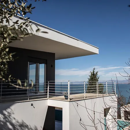 Sunrise - The Twin By Pikhost *