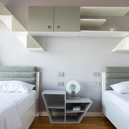 Villa Sunrise - The Twin By Pikhost *