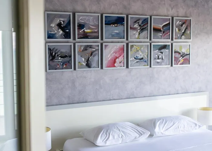 Sunrise - The Twin By Pikhost Široka