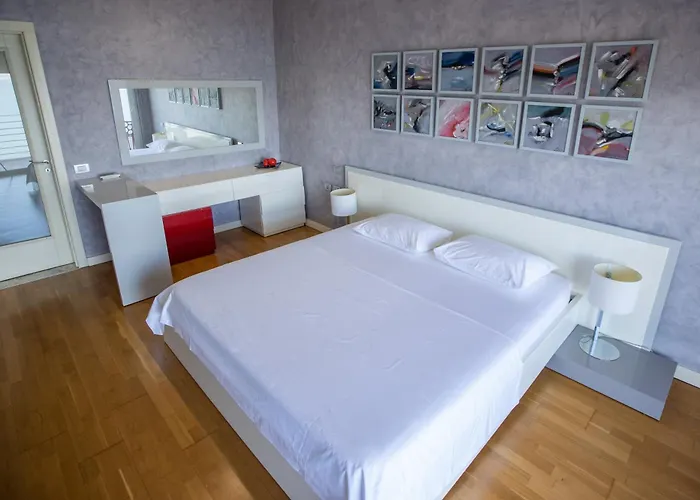 别墅 Sunrise - The Twin By Pikhost