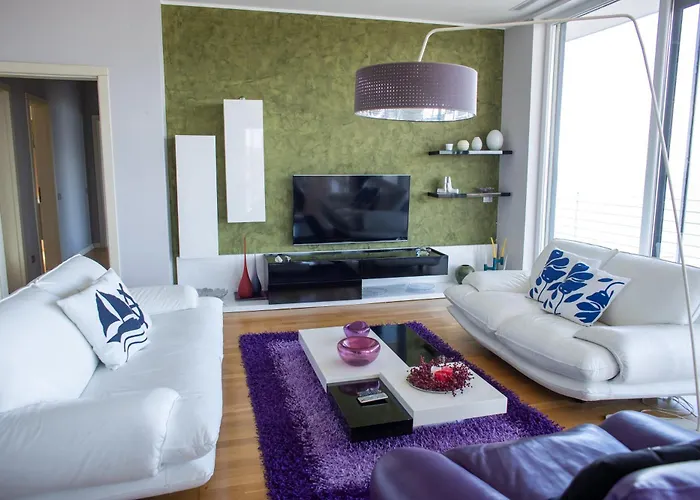 Sunrise - The Twin By Pikhost *