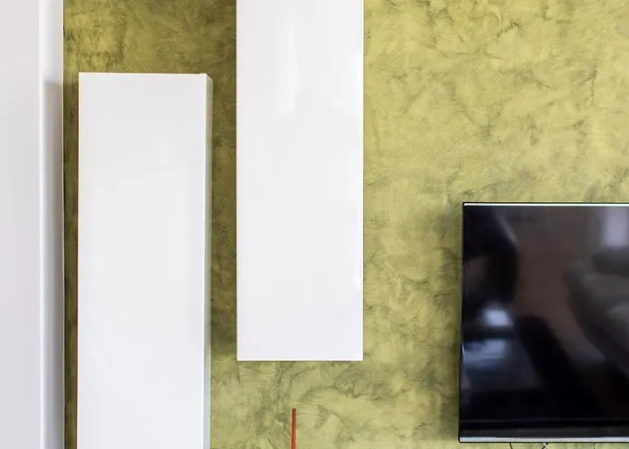 Sunrise - The Twin By Pikhost Široka