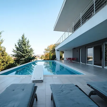 Villa Sunrise - The Twin By Pikhost Shiroka