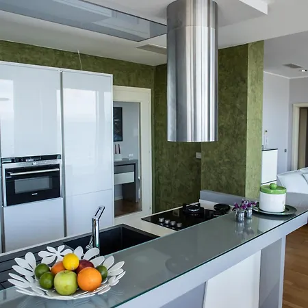 Villa Sunrise - The Twin By Pikhost Shiroka