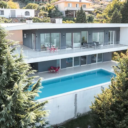 Villa Sunrise - The Twin By Pikhost *