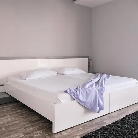 Villa Sunrise - The Twin By Pikhost *