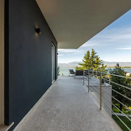 Villa Sunrise - The Twin By Pikhost *