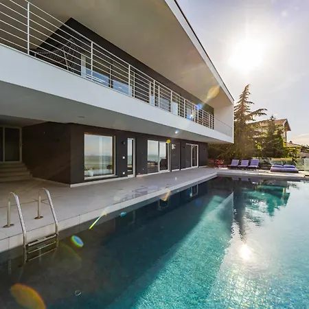 Sunrise - The Twin By Pikhost Villa Shiroka
